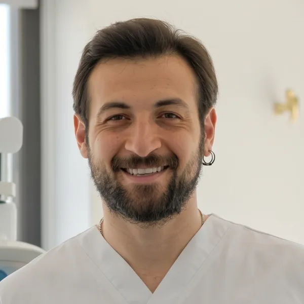 Dr. Mehmet Özdemir